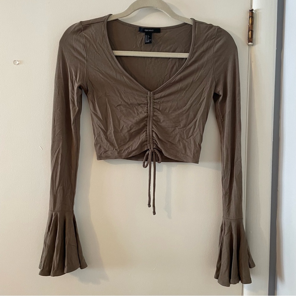 Forever 21 Greyish/Olive Green Ruched Long Sleeve Crop Top